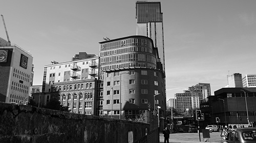 Building in ACROS Black & White 2