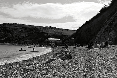 b&w beach