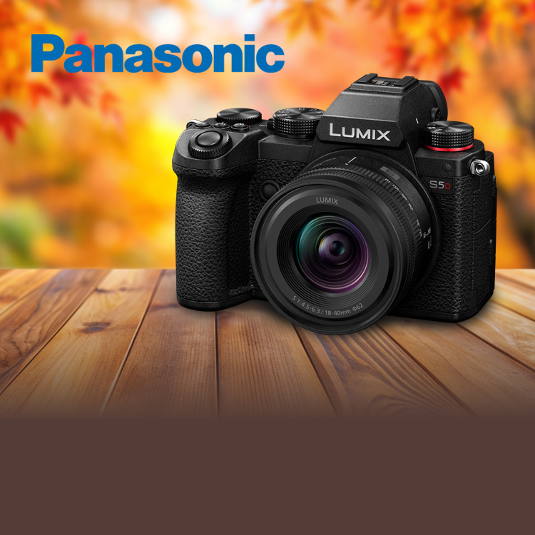 Panasonic LUMIX S5D