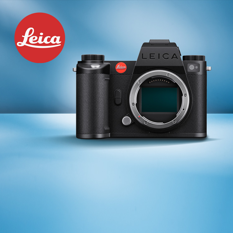 2. Leica SL3-S