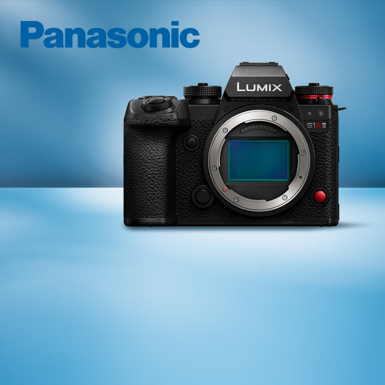 Panasonic LUMIX S1R II